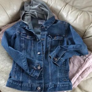 Boys Old Navy hooded jean jacket size XL (14-16)